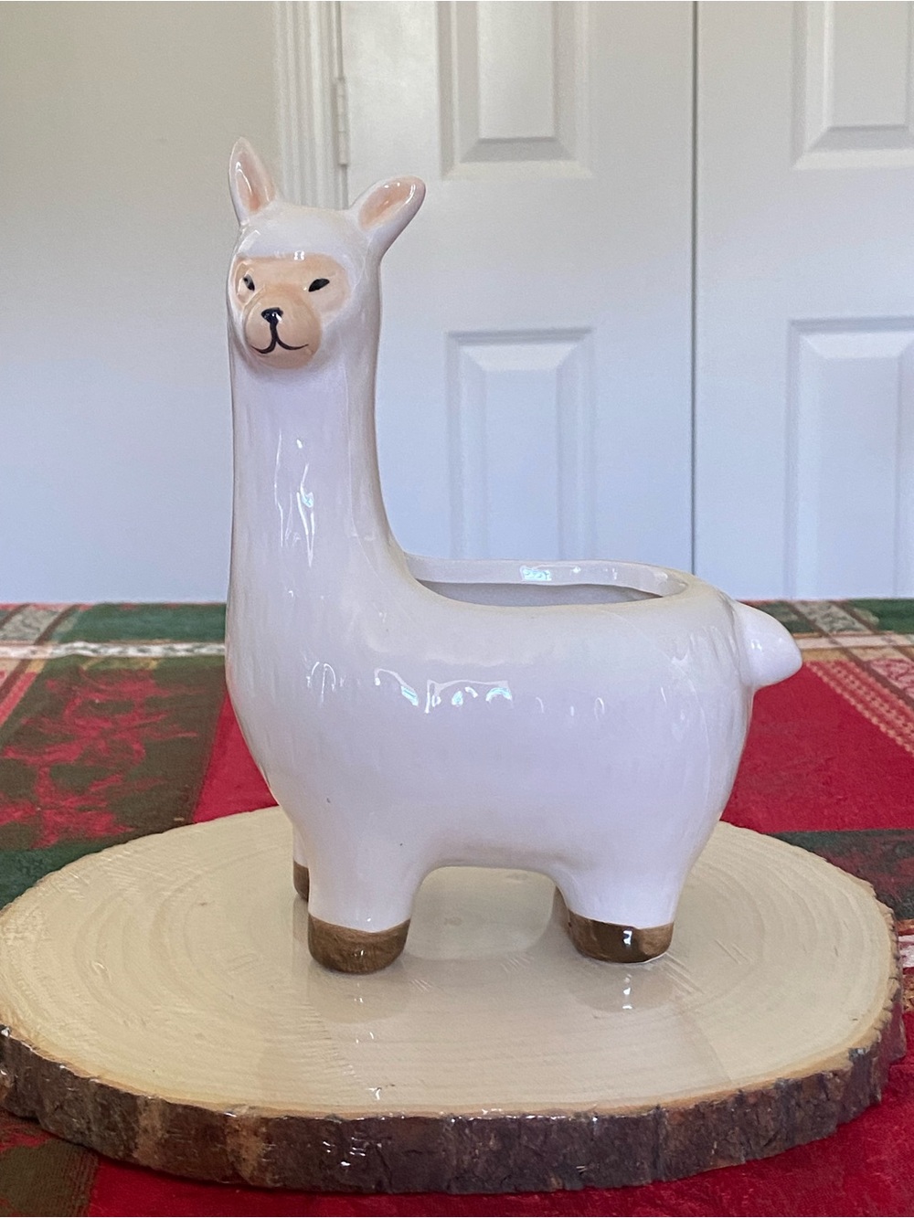 Vintage Llama White Glossy Ceramic Planter 7 1/2”